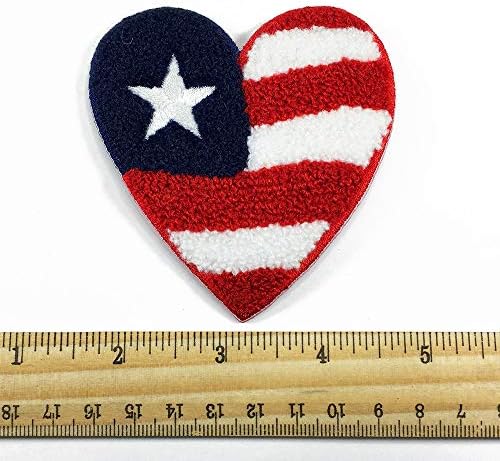 Нашивка във формата на сърце с флага на САЩ, на бродирани Желязо от шенилна, апликация от 2 теми, 3-1/4 x 3-1/8,