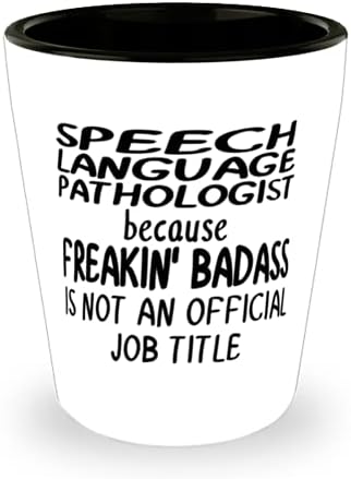 Специалист по дефектологии реч, защото Гаден Badass НЕ е Официална длъжност - Керамична чаша - Забавна чаша