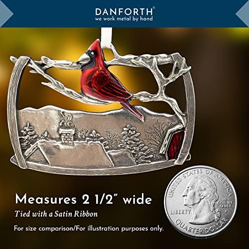 Коледна украса DANFORTH - A Visitor Cardinal - 2 1/2 инча - Tin - Сатен панделка - Ръчна изработка - САЩ